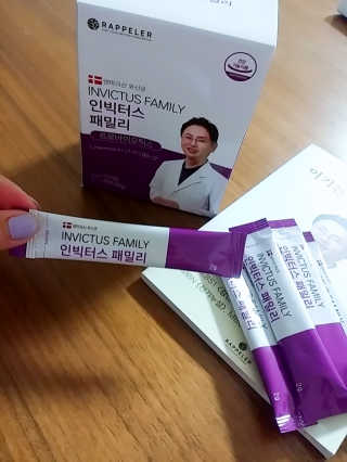라플레 유해균을 이겨 튼튼한 장으로,  인빅터스 패밀리 — 5점을 준 리뷰어가 2019년 8월 올린 사용 사진