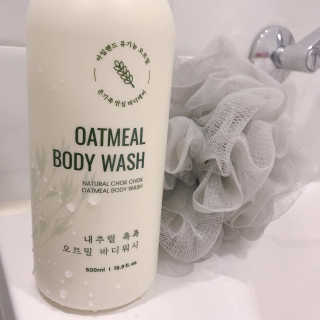 (주)에네스티 내추럴 촉촉  오트밀 바디워시 500ml — 5점을 준 리뷰어가 2019년 9월 올린 사용 사진
