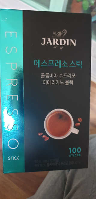 (주)쟈뎅 쟈뎅 에스프레소 스틱 아메리카노 블랙 — 5점을 준 리뷰어가 2018년 10월 올린 사용 사진