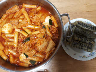 화곡미담 옛날 떡볶이 — 5점을 준 리뷰어가 2020년 3월 올린 사용 사진