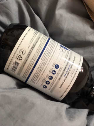 달리프 베러 퍼퓸 샴푸 1000ml 레이니데이 or 일랑로즈 — 5점을 준 리뷰어가 2019년 12월 올린 사용 사진