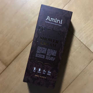 아미니 릴렉싱 샤워 크림 — 4점을 준 리뷰어가 2019년 12월 올린 사용 사진