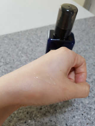 다슈코리아 다슈 맨즈 아쿠아 딥 워터풀 올인원 로션 — 4점을 준 리뷰어가 2018년 4월 올린 사용 사진