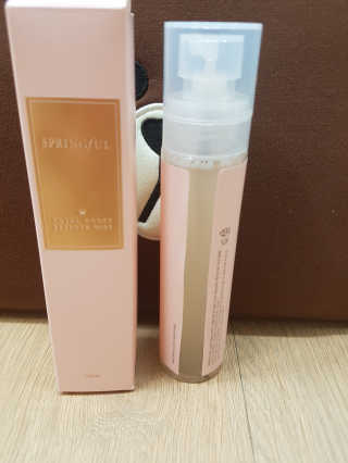 스프링풀 로얄 허니에센스미스트 — 4점을 준 리뷰어가 2018년 3월 올린 사용 사진