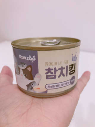 동원 참치킹 고양이 캔 12개입 — 5점을 준 리뷰어가 2018년 10월 올린 사용 사진