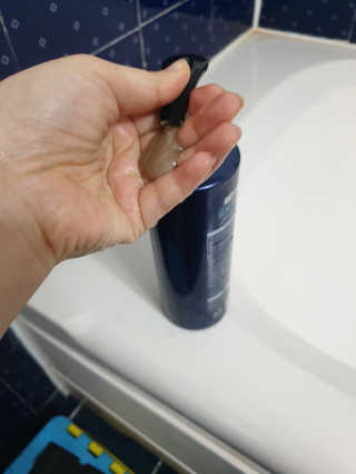 다슈코리아 다슈 데일리 단백질 한방 두피 골드 샴푸 500ml — 3점을 준 리뷰어가 2020년 3월 올린 사용 사진