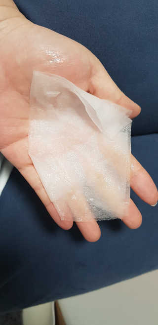 메이베나 1일 1팩 뽑아쓰는 마스크팩 — 5점을 준 리뷰어가 2019년 1월 올린 사용 사진
