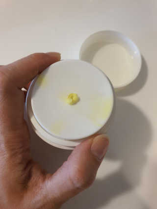 GoodDay Skincare GoodDay 강황크림 50g — 5점을 준 리뷰어가 2020년 1월 올린 사용 사진