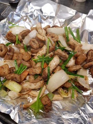 곱창을 요리하는 남자 [곱창을요리하는남자 상수] 곱창or막창 2인분+음료1병 — 4.5점을 준 리뷰어가 2018년 11월 올린 사용 사진