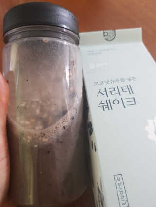 [착한습관]건강한 한끼, 귀리 쉐이크와 서리태 쉐이크 — 5점을 준 리뷰어가 2019년 9월 올린 사용 사진