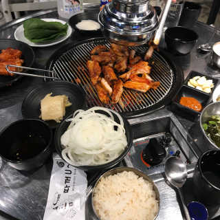 [서울숯불닭갈비] 닭갈비 세트메뉴 — 5점을 준 리뷰어가 2018년 8월 올린 사용 사진