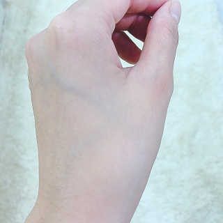 [후르디아] 모공케어 겉보속촉 여름 수분크림 — 1점을 준 리뷰어가 2019년 8월 올린 사용 사진