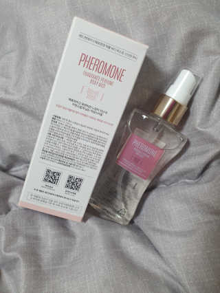 레드컨테이너 페로몬향 퍼퓸 바디미스트 80ml — 5점을 준 리뷰어가 2020년 1월 올린 사용 사진