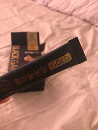 데이웰즈 흑마늘분말골드 — 5점을 준 리뷰어가 2017년 10월 올린 사용 사진