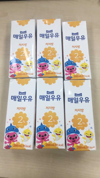 매일우유 멸균 매일우유 저지방 2프로 멸균 핑크퐁 에디션 6입 — 4.33점을 준 리뷰어가 2018년 1월 올린 사용 사진