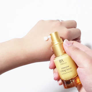 아이소이 불가리안 로즈 인텐시브 리프팅 세럼 20ml 탄력세럼 — 5점을 준 리뷰어가 2018년 5월 올린 사용 사진