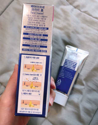 페어아크네 크리미폼 페어아크네 크리미 폼 — 5점을 준 리뷰어가 2019년 9월 올린 사용 사진