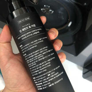 PEACE MOMENT 피스모먼트 인세컨즈포키친 320mL 천연살균소독제 — 5점을 준 리뷰어가 2018년 10월 올린 사용 사진
