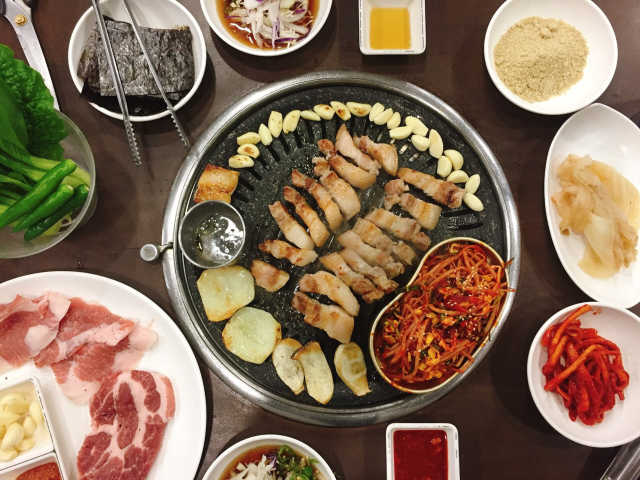 [고성범연탄구이본점] 국내산 생고기 3가지 모듬 세트 리뷰 사진