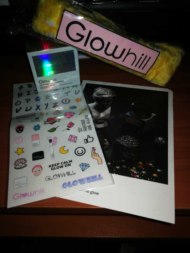 [Glow Hill] Aurora Whitehole Glow mask 리뷰 사진