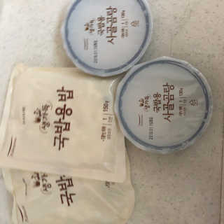 [풀무원] 사골곰탕국밥 황태해장국밥 — 5점을 준 리뷰어가 2018년 6월 올린 사용 사진