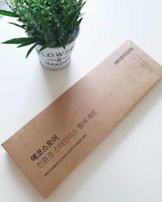 에코앤드] 환경을 생각한 스테인레스 빨대[직선,밴딩] — 5점을 준 리뷰어가 2019년 5월 올린 사용 사진