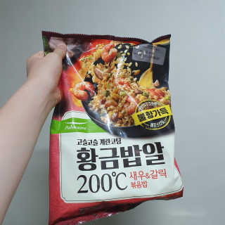 장안의 화제 황금볶음밥, 풀무원 황금밥알 200℃ — 5점을 준 리뷰어가 2019년 9월 올린 사용 사진