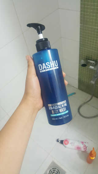 다슈코리아 다슈 데일리 비타플렉스 올인원 바디워시 — 4점을 준 리뷰어가 2017년 4월 올린 사용 사진