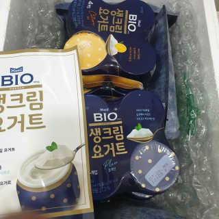 [매일 바이오] 생크림요거트 플레인 12개 + 유자 12개 — 5점을 준 리뷰어가 2019년 7월 올린 사용 사진
