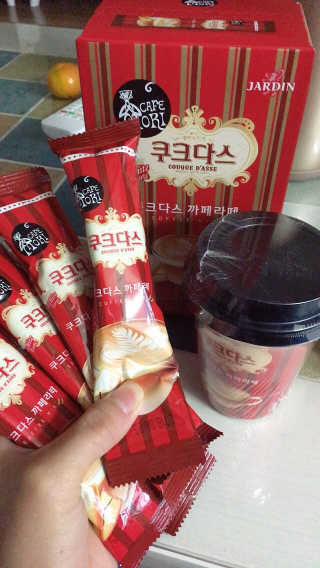 (주)쟈뎅 쟈뎅 까페모리 쿠크다스 까페라떼 — 4.83점을 준 리뷰어가 2017년 11월 올린 사용 사진