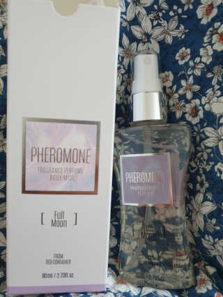 레드컨테이너 페로몬향 퍼퓸 바디미스트 80ml — 5점을 준 리뷰어가 2020년 2월 올린 사용 사진