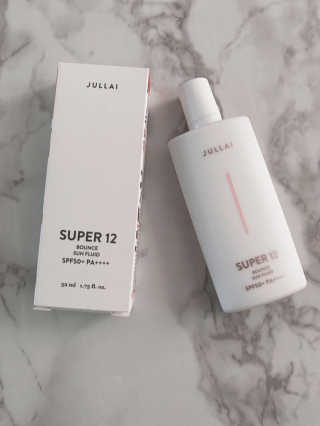 쥴라이Jullai 슈퍼 12 바운스 선 플루이드 SPF50+ PA++++ — 4.5점을 준 리뷰어가 2019년 7월 올린 사용 사진