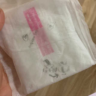 LG유니참 쏘피SOFY 쏘피 유기농 100프로 순면커버 생리대 패키지 — 5점을 준 리뷰어가 2020년 1월 올린 사용 사진