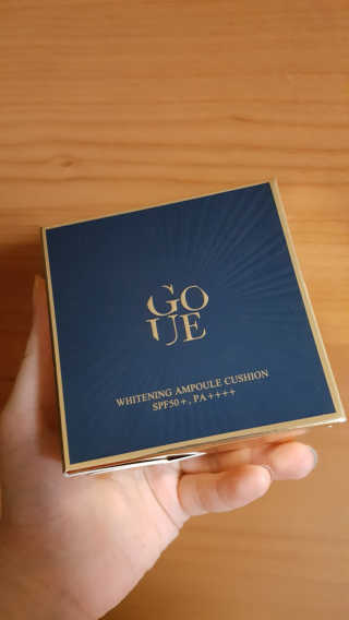 고유에 화이트닝 앰플쿠션 SPF50+, PA++++ — 4.5점을 준 리뷰어가 2018년 7월 올린 사용 사진