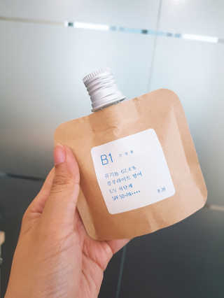 톤28 유기농 블루라이트 방어 UV 차단거리 건성용 B1 — 5점을 준 리뷰어가 2019년 5월 올린 사용 사진