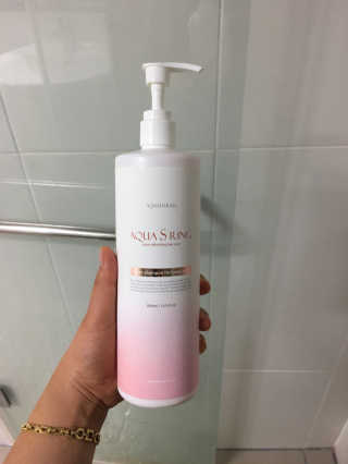 아쿠아큐링 아쿠아S링 퓨어리프레싱 헤어케어 500ml — 4.83점을 준 리뷰어가 2018년 7월 올린 사용 사진