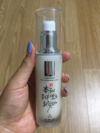 Dr.메디션 본래의 피부로 되돌려주는 리턴미백에센스 — 4.67점을 준 리뷰어가 2018년 9월 올린 사용 사진