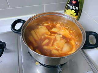 두번째 국떡 국가대표 떡볶이 1팩 + 영미칩 2봉 증정 — 2점을 준 리뷰어가 2019년 2월 올린 사용 사진
