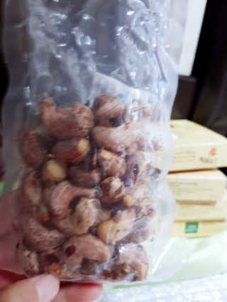 드림캐슈넛 50g X 6개 — 5점을 준 리뷰어가 2018년 10월 올린 사용 사진