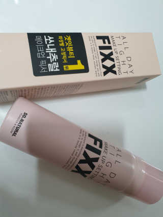 쏘내추럴 올데이 메이크업 픽서 — 5점을 준 리뷰어가 2019년 8월 올린 사용 사진