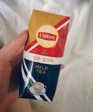 립톤 아이스티 립톤 밀크티 — 5점을 준 리뷰어가 2016년 7월 올린 사용 사진