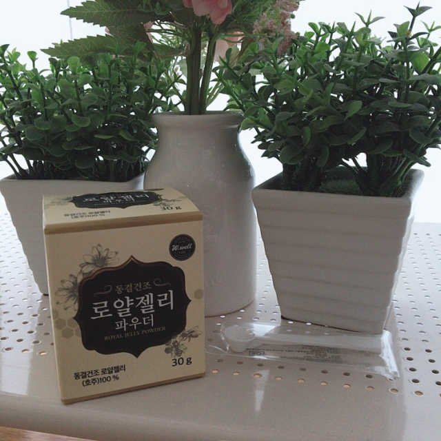 [더블유웰]로얄젤리 파우더 30g 리뷰 사진