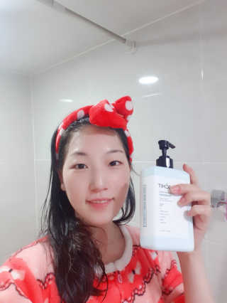멈칫(MUMCHIT) 멜팅 바디로션 — 5점을 준 리뷰어가 2018년 12월 올린 사용 사진