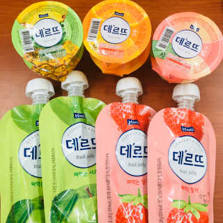 데르뜨 떠먹는 과일 3종, 짜먹는 과일 2종 총 10개 체험 — 4.5점을 준 리뷰어가 2020년 3월 올린 사용 사진