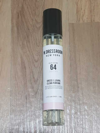 더블유드레스룸 드레스퍼퓸 150ml — 5점을 준 리뷰어가 2018년 8월 올린 사용 사진