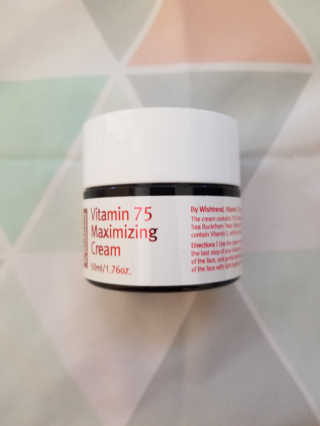 바이 위시트랜드 VITAMIN 75 CREAM — 3.5점을 준 리뷰어가 2019년 9월 올린 사용 사진