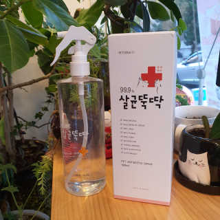 [펫토리아]살균뚝딱 강아지 고양이 살균소독제 탈취제 — 3점을 준 리뷰어가 2019년 10월 올린 사용 사진