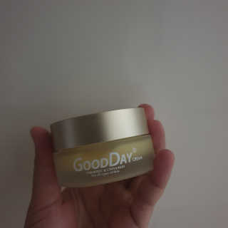 GoodDay Skincare GoodDay 강황 크림 — 5점을 준 리뷰어가 2019년 5월 올린 사용 사진