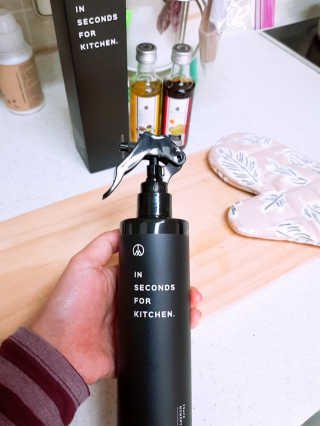 PEACE MOMENT 피스모먼트 인세컨즈포키친 320mL 천연살균소독제 — 5점을 준 리뷰어가 2018년 10월 올린 사용 사진
