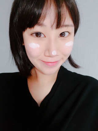 더연 리파이닝 칼라민크림 — 4.33점을 준 리뷰어가 2017년 11월 올린 사용 사진
